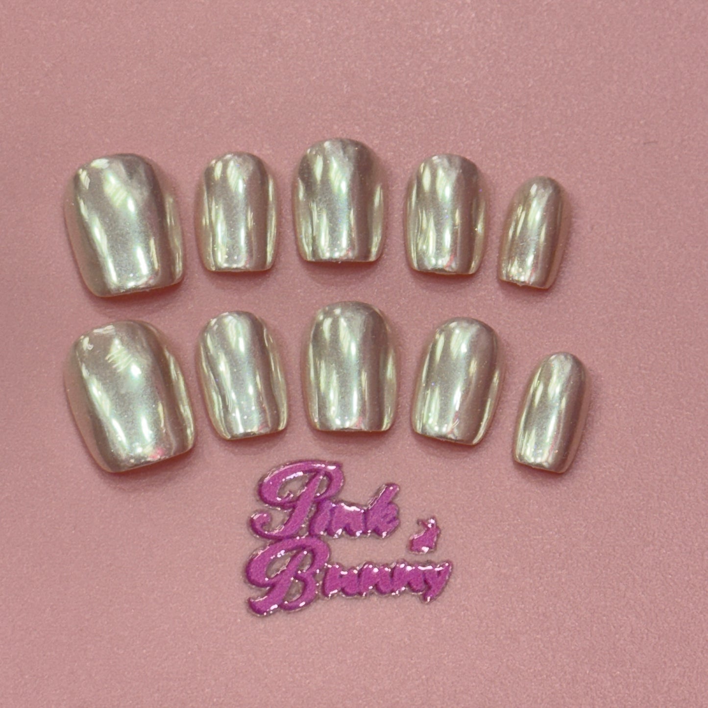 Chrome Pearl Short