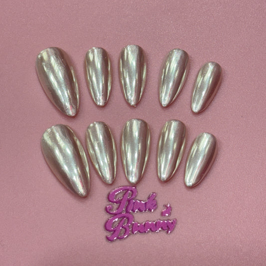 Chrome Pearl Almond